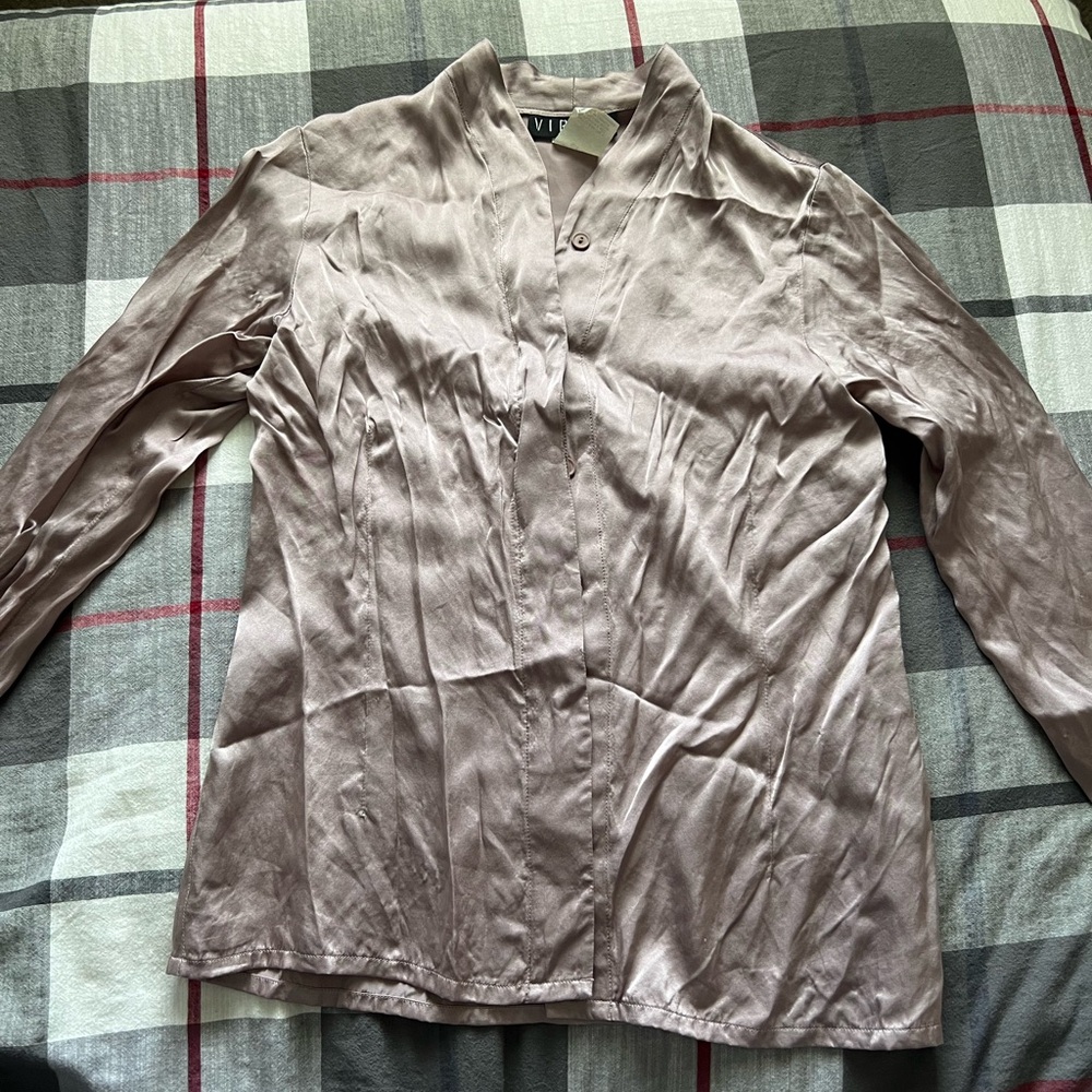 Cute silky top